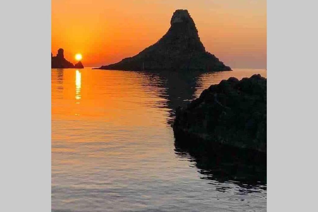 Malavoglia Suite 18 Aci Castello Dış mekan fotoğraf